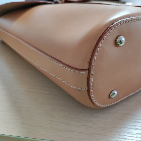 Dooney & Bourke Alto Wine Bottle Picnic Tote in Tan - Picture 11 of 11